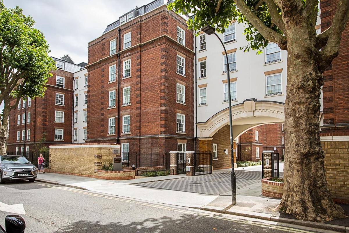 Modern And Stylish Apartment In West Kensington Londra Exterior foto